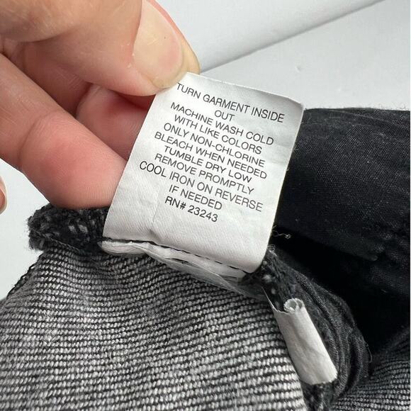 NY&Co Soho Sz 4 Ankle Legging Jeans Black Acid Washed Denim Frayed Raw Cut Hem - Picture 7 of 11